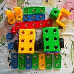 Extra Picasso Tiles Construction Set